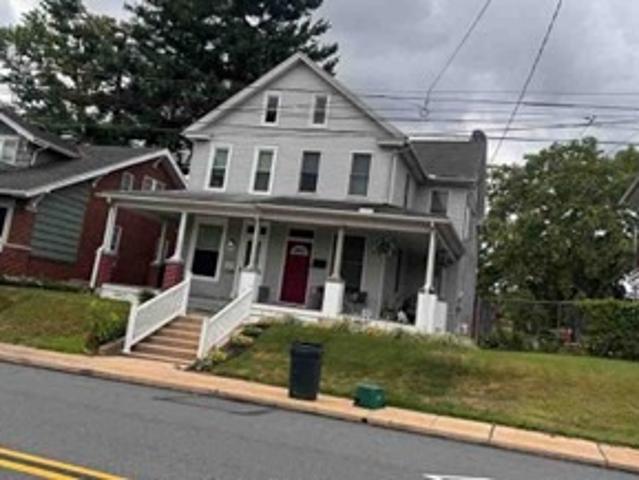 House for sale in Elizabethtown, Pennsylvania