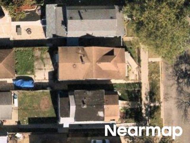 House for sale in Chicago