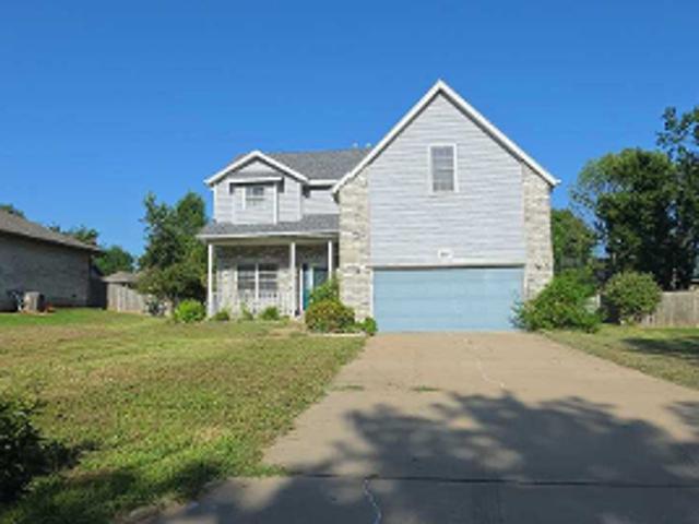 House for sale in Nixa, Missouri