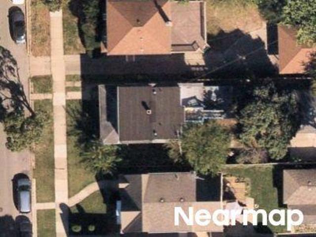 House for sale in Chicago