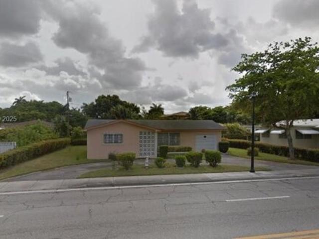 House for sale in El Portal