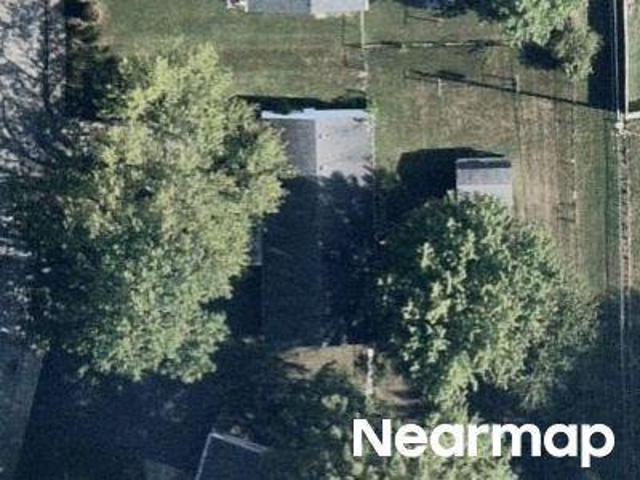 House for sale in Greenfield