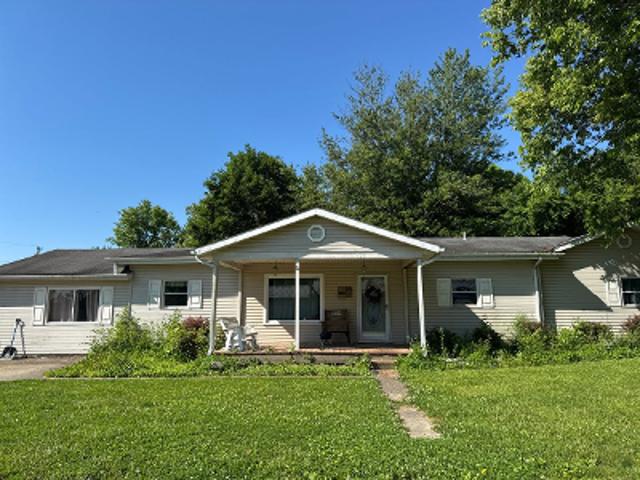 House for sale in Leesburg, Ohio