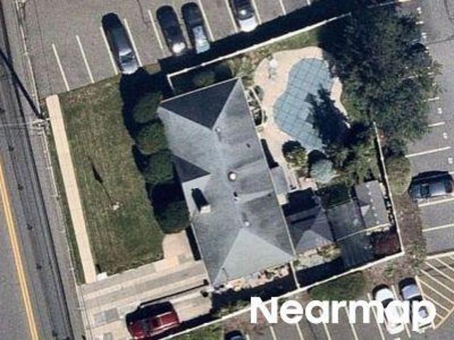 House for sale in Saddle Brook, New Jersey