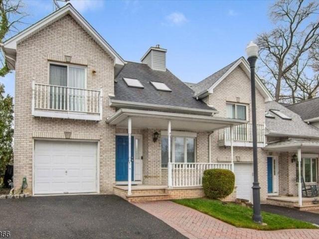 House for sale in Saddle Brook, New Jersey