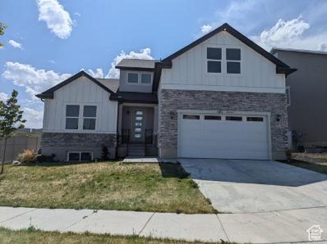 House for sale in Saratoga Springs