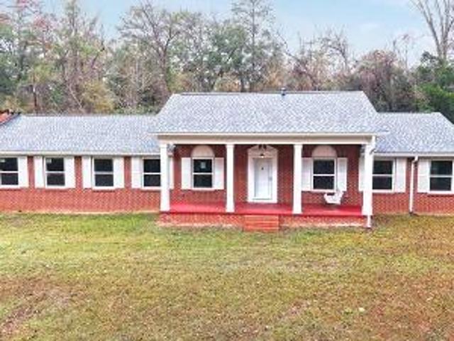 House for sale in Linden, Alabama