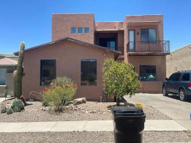House for sale in Marana