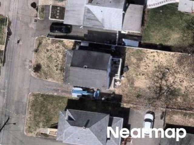 House for sale in Melrose