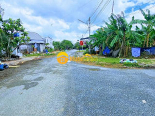 Mặt bằng bán
