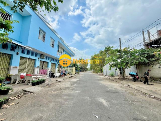 Mặt bằng bán