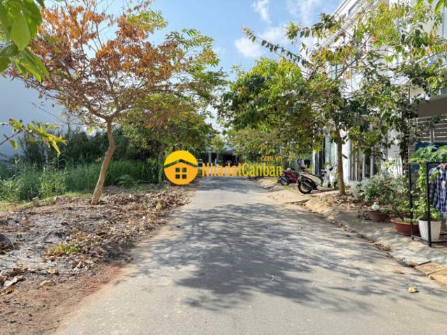 Mặt bằng bán