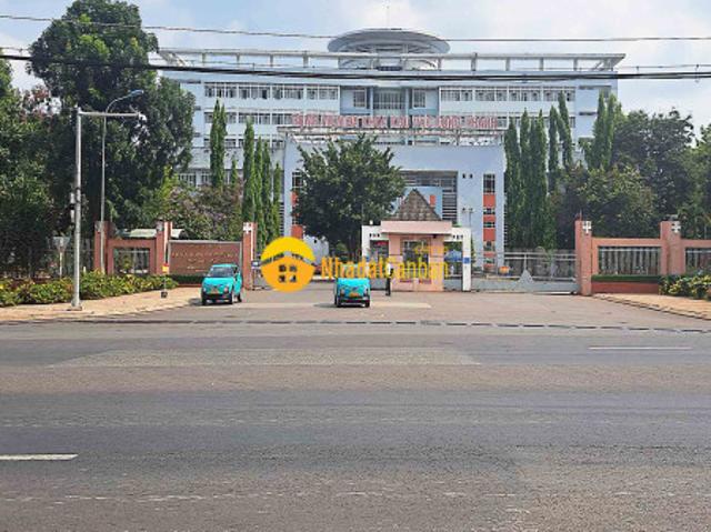 Mặt bằng bán