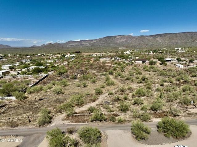 Land for sale in New River