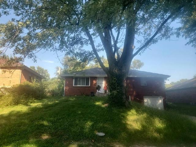 House for sale in Greenwood, Kansas City