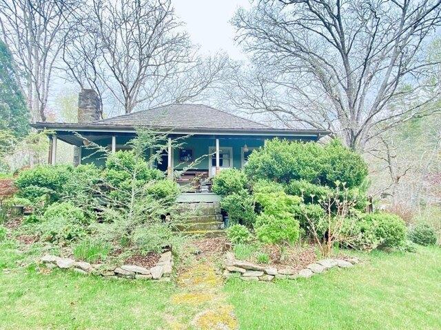 House for sale in Cullowhee