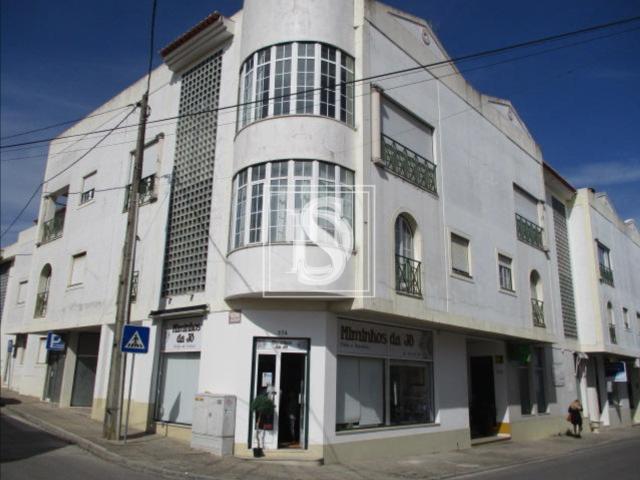 Loja venda em Almeirim, Santarém