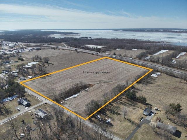 Farm for sale in Ina, Illinois