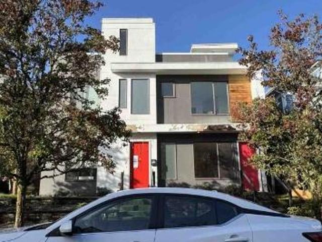 Condo for sale in Tacoma, Washington