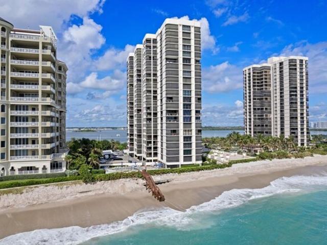 Condo for sale in Riviera Beach