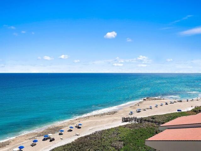 Condo for sale in Riviera Beach