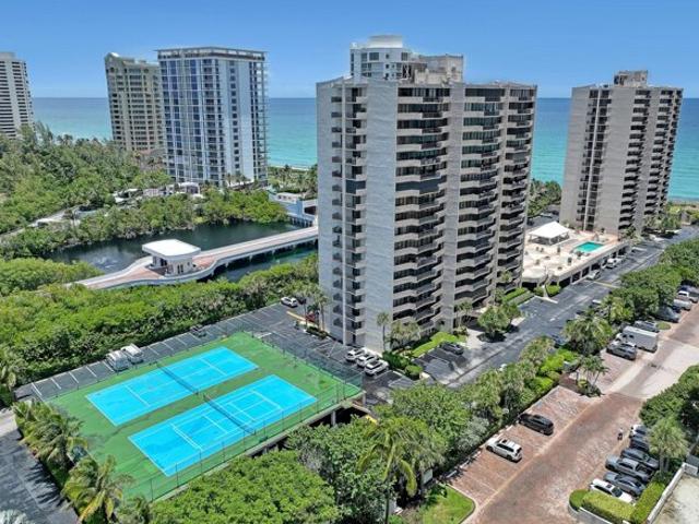 Condo for sale in Riviera Beach