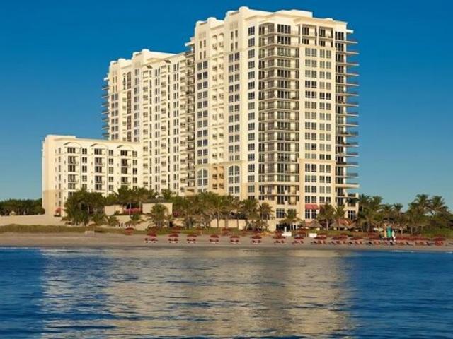 Condo for sale in Riviera Beach