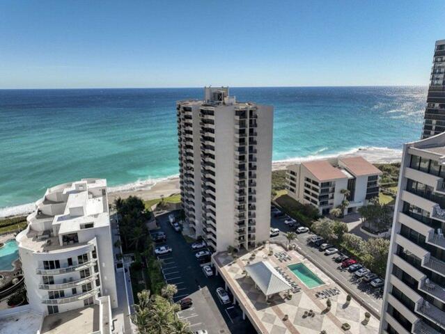 Condo for sale in Riviera Beach