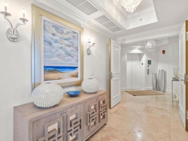 Condo for sale in Riviera Beach
