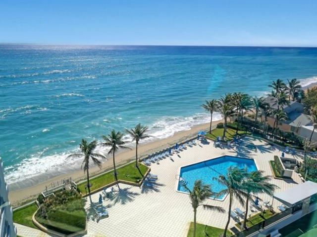 Condo for sale in Riviera Beach