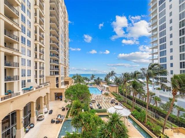 Condo for sale in Riviera Beach