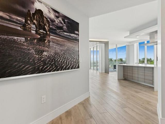 Condo for sale in Riviera Beach