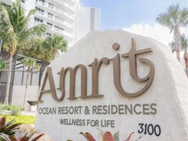 Condo for sale in Riviera Beach