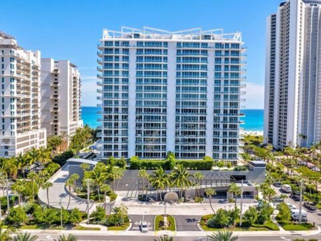 Condo for sale in Riviera Beach