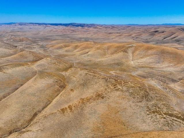 Land for sale in Lost Hills, California