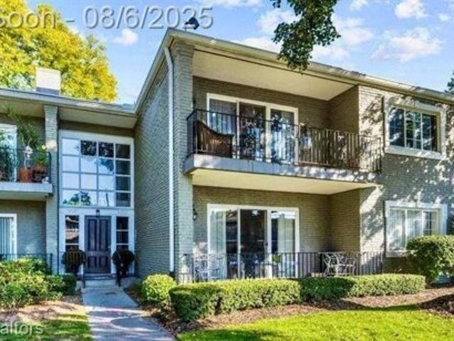 Condo for sale in Birmingham