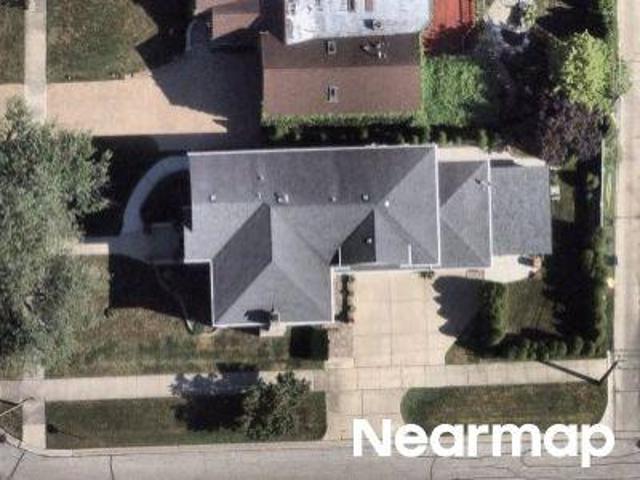 House for sale in Niles, Illinois