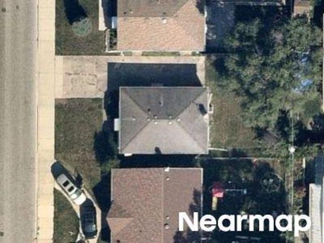 House for sale in Illinois