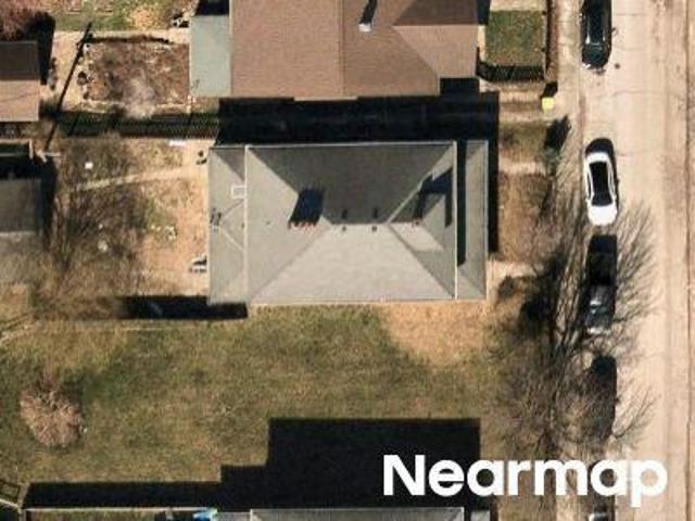 House for sale in Near Eastside, Camby