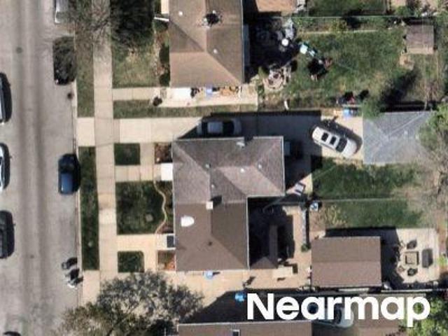 Townhouse for sale in Chicago Park, Illinois