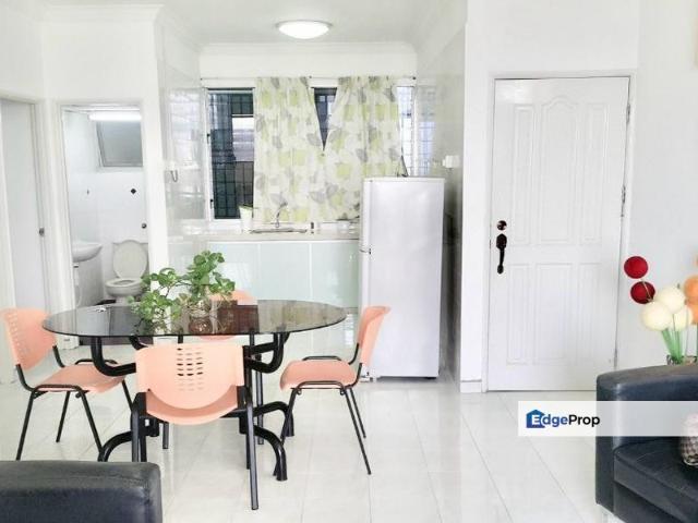 Condominium for sale in Mukim 13, Georgetown
