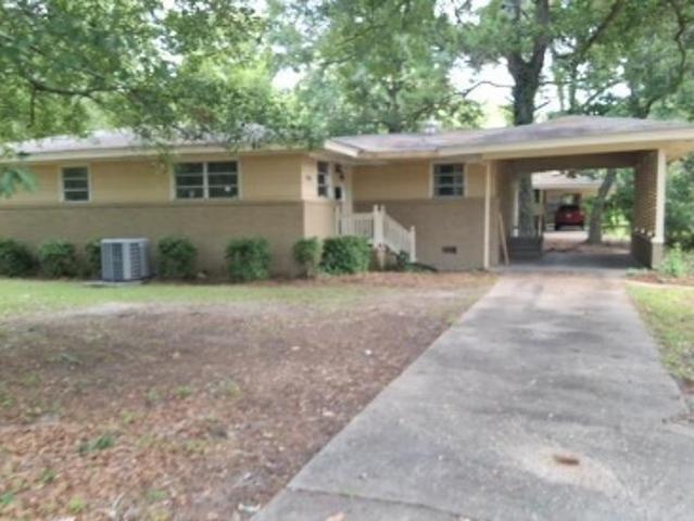House for sale in Dothan, Alabama