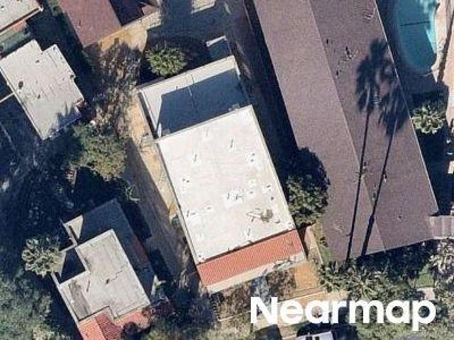 House for sale in Long Beach, California