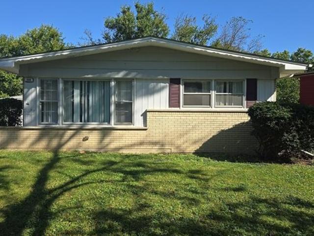 House for sale in Glenwood, Illinois