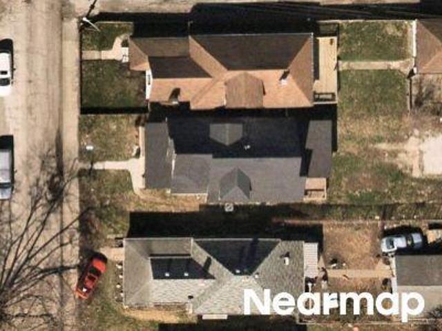 House for sale in Near Eastside, Camby