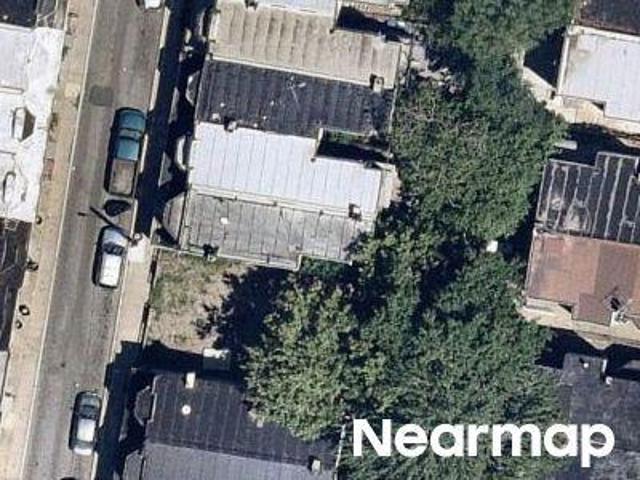 House for sale in Garden Court, Philadelphia