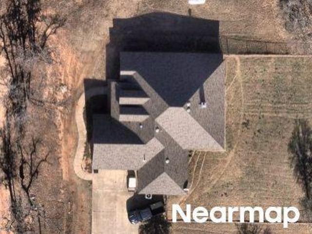 House for sale in Luther