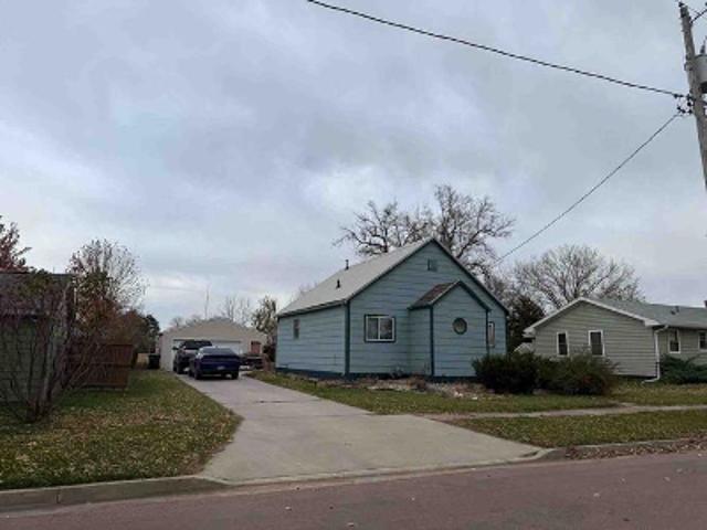 House for sale in Salem, South Dakota