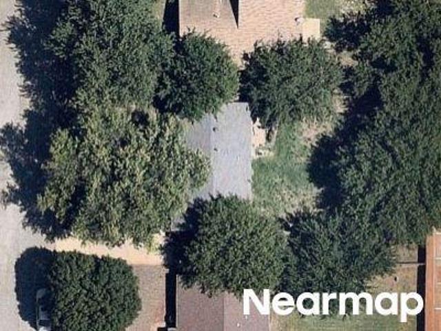 House for sale in Mustang, Canadian County
