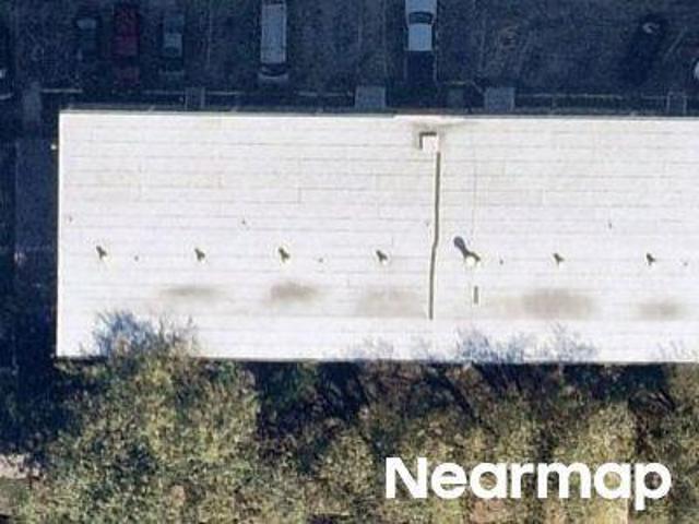 Commercial for sale in Waukegan, Illinois